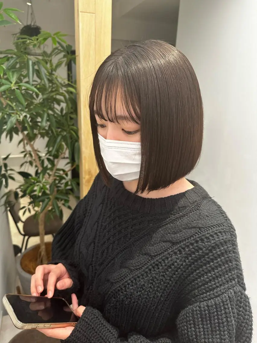 ショート 縮毛矯正 トリートメント REINA☁️透明感 カラー/ぷつっと♡のヘアスタイル
