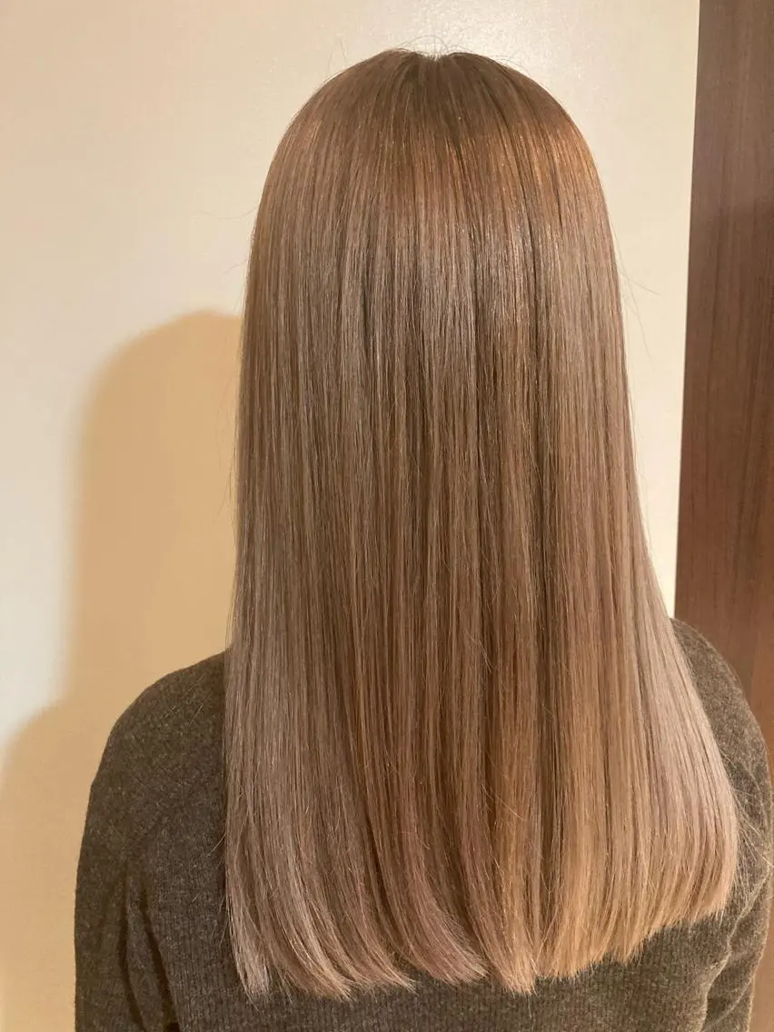 ロング カラー 高森 雅のヘアスタイル