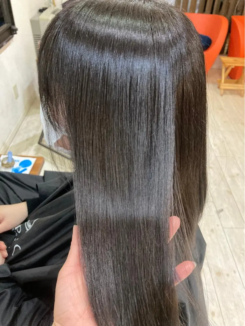 セミロング カット ヘアカラー トリートメント Orque deux 伊藤丈晴のヘアスタイル