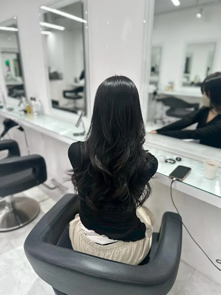 カラー 🪞THEATER 表参道店🩰のヘアスタイル
