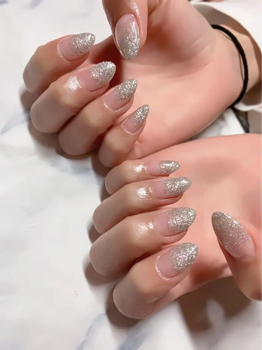 ネイル フットネイル 菅野 愛花のネイルデザイン