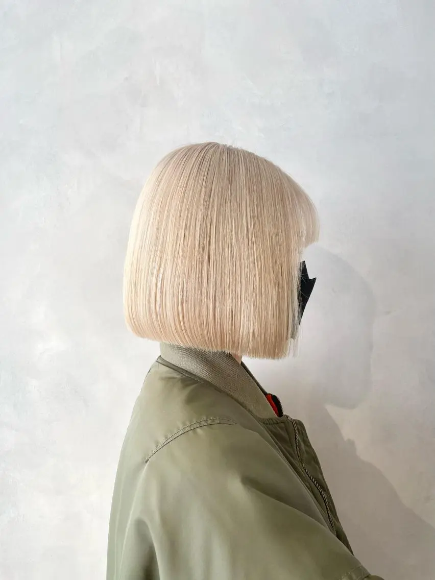 ショート カラー ベージュカラー ホワイトベージュ ヘアカラー トリートメント ヘアセット ハイトーン×レイヤー /遠藤将太のヘアスタイル