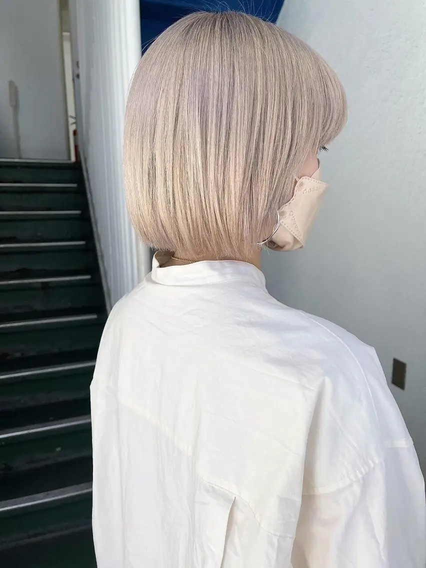 ショート カラー パーマ ヘアアレンジ ツイストスパイラルパーマ バレイヤージュ ブリーチ ケアブリーチ デザインカラー スパイラルパーマ 🌐hina⭐️のヘアスタイル