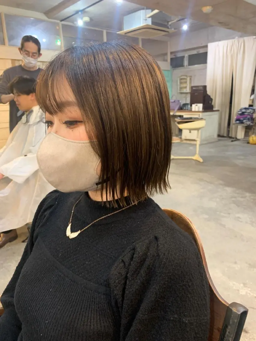 ショート カラー パーマ ヘアアレンジ メンズ キッズ ショートボブ メンズバレイヤージュ メンズブリーチ メンズハイライト メンズハイトーン ravens代表 ヒロムのヘアスタイル