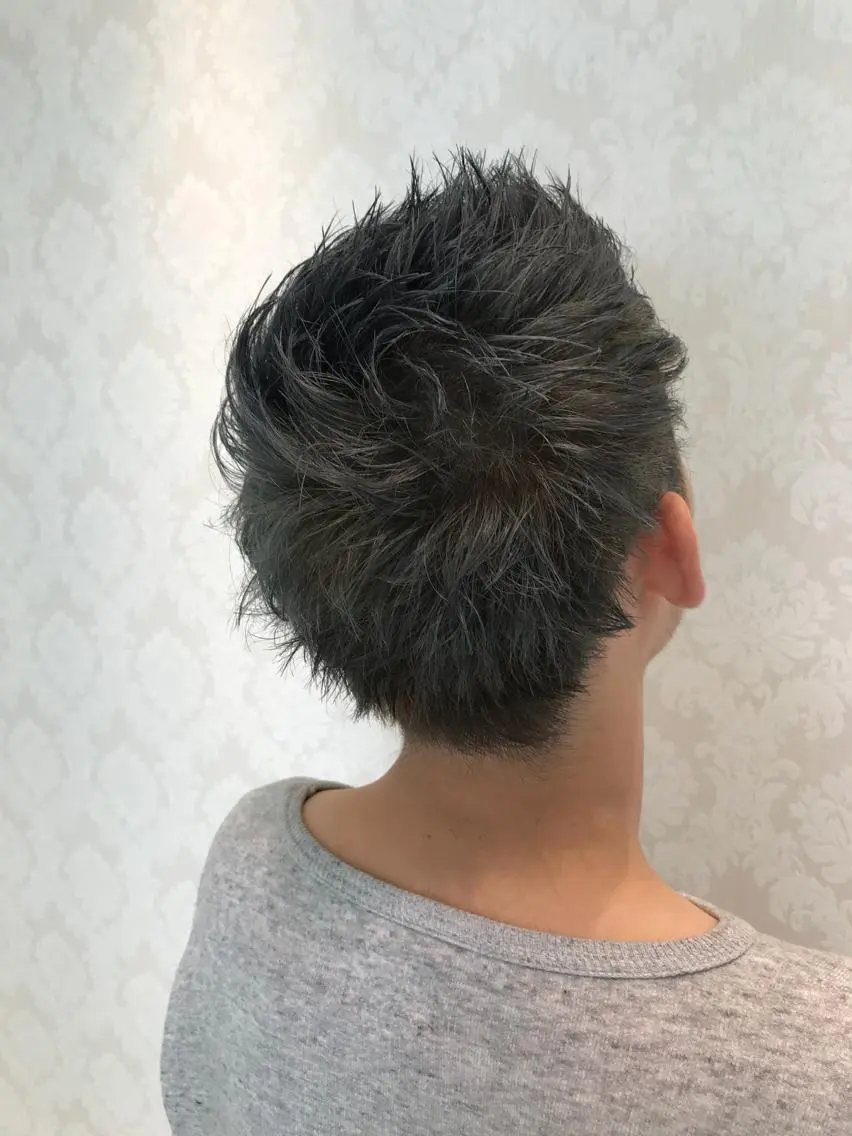 ショート カラー メンズ メンズショート ツーブロック グレージュ ショートヘア ⭐️髪質改善⭐️ フジヒサゴウタのヘアスタイル