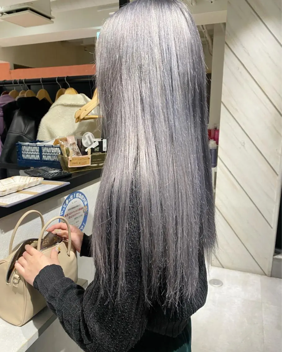 ロング デザイン🥇複雑履歴 ハイトーン特化のヘアスタイル