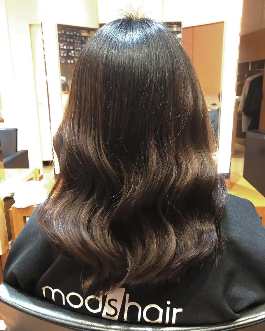 セミロング 韓国風ヘア 田中 あいのヘアスタイル