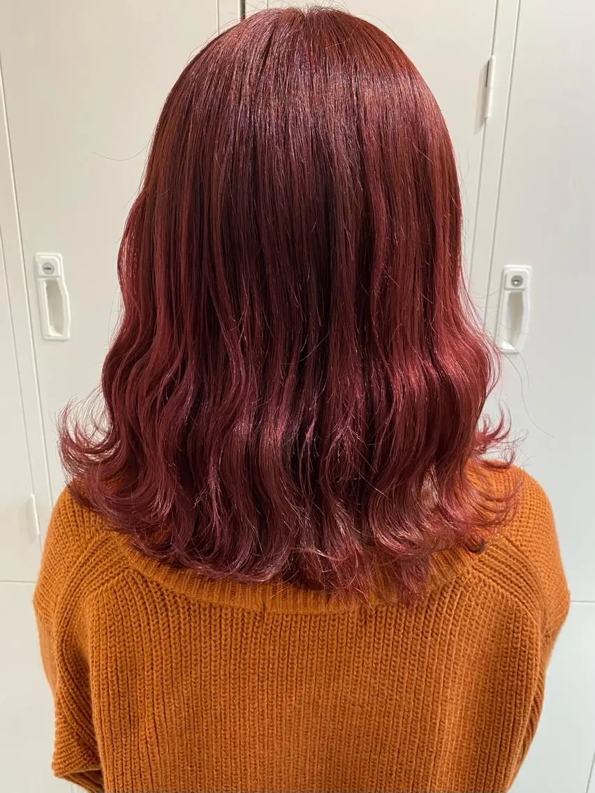 ミディアム カラー カシス ピンクカラー ヘアカラー 🎀暖色カラー🎀 おかだみほのヘアスタイル