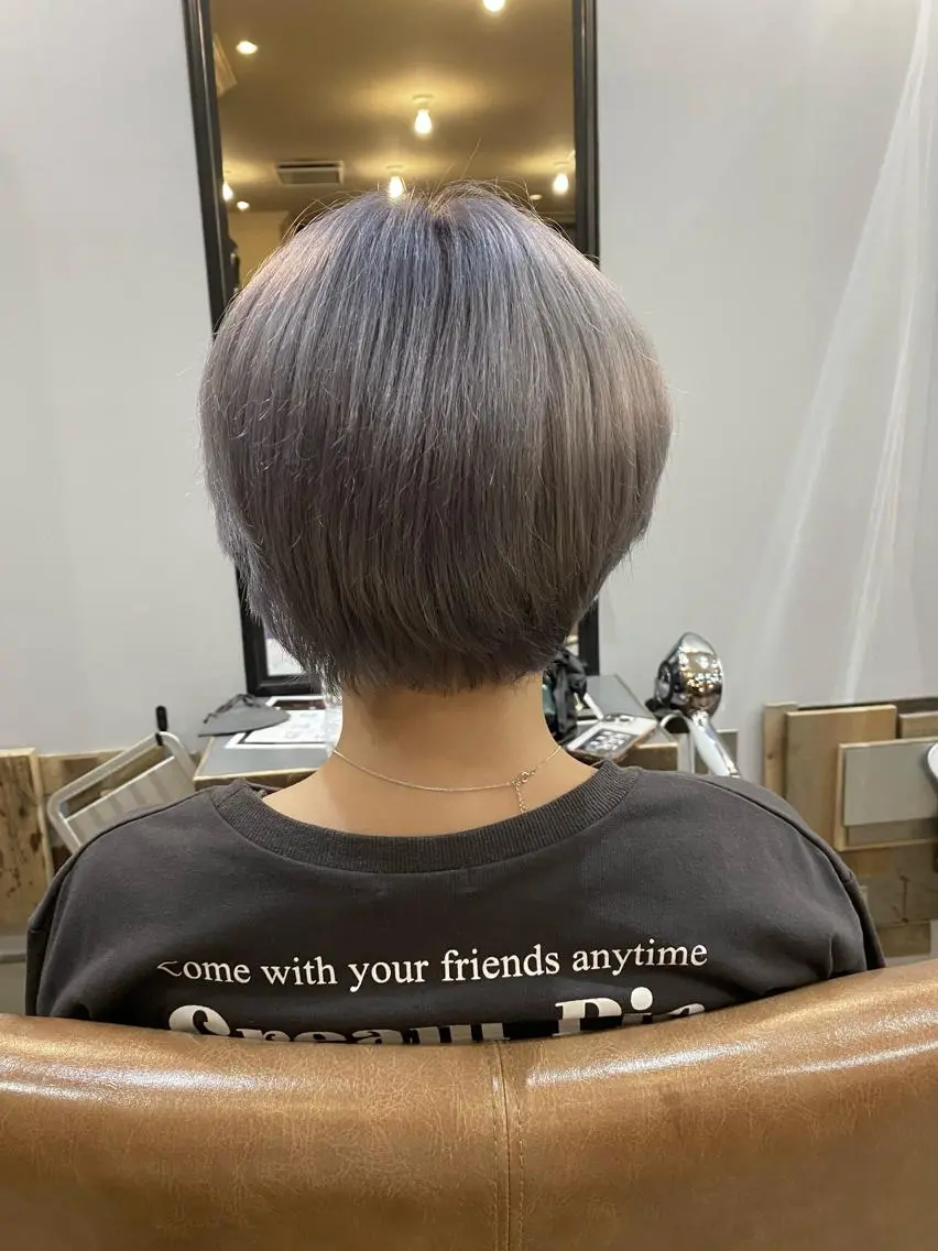 ショート カラー シルバー ホワイトシルバー ヘアカラー トリートメント 特殊カラー特化 ✂️SHIAN フジのヘアスタイル