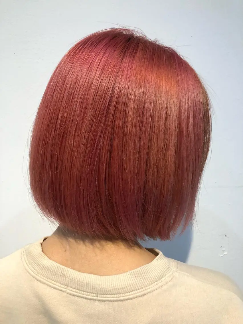 ミディアム カラー サワタ ミサのヘアスタイル
