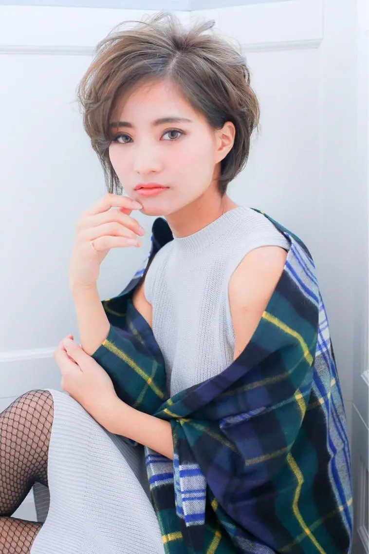 ショート パーマ カット パーマ 朝比奈 志保のヘアスタイル