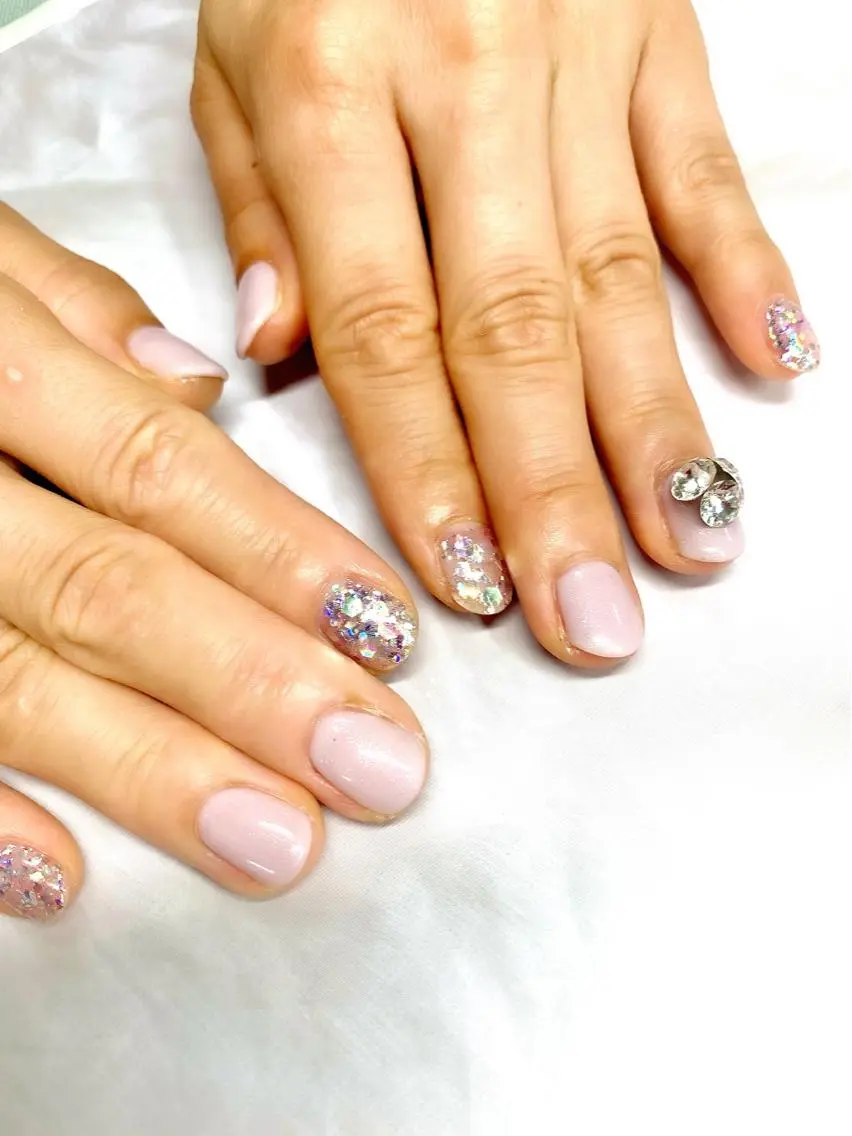 ネイル ジェルネイル ロングネイル ニュアンスネイル オフィスネイル パラジェル clover nailのネイルデザイン
