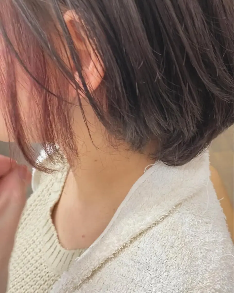 ショート カラー 木元 瑛✂︎ボブのヘアスタイル