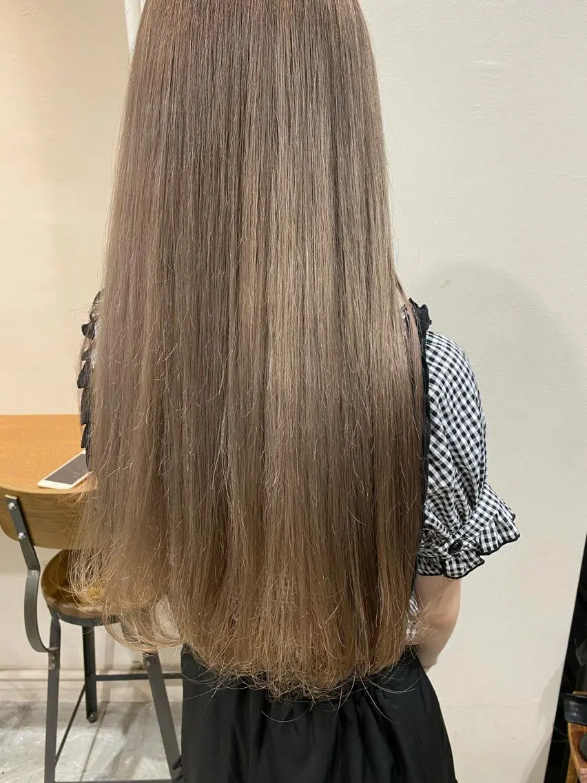 ロング KAREN🕊️ 大宮美容室のヘアスタイル