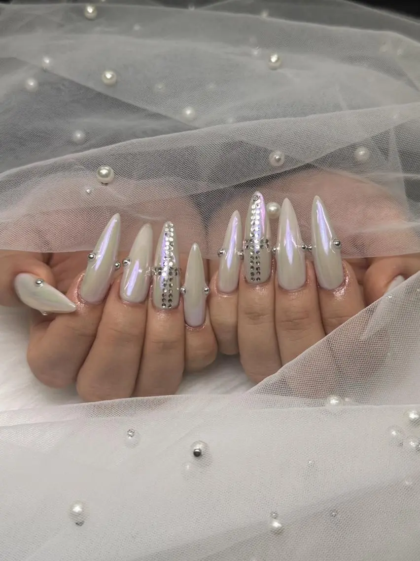 ネイル 💕リリ 🩷のネイルデザイン