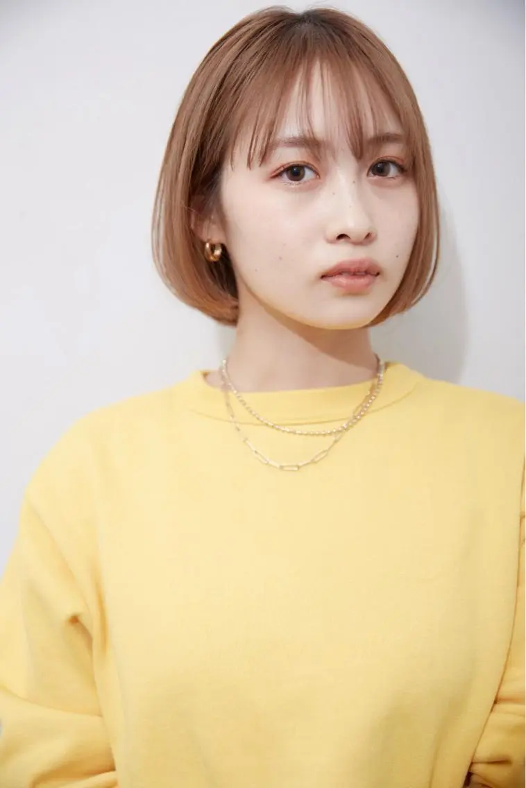 ショート カラー ベージュカラー ボブ カット ヘアカラー 千葉 郁也のヘアスタイル