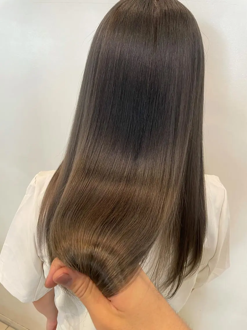 ロング ヘアカラー トリートメント 心斎橋 美髪職人　近江のヘアスタイル