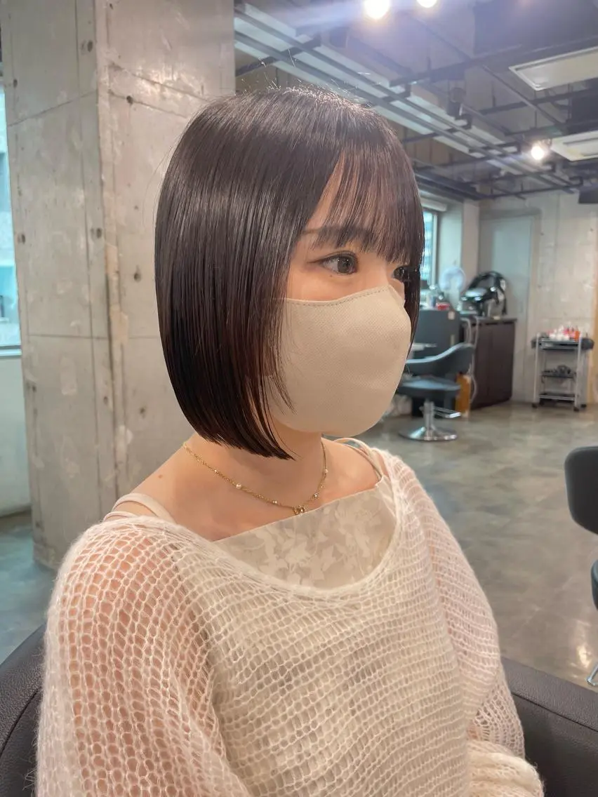 ショート カラー パーマ ヘアアレンジ メンズ キッズ ネイル マツエク・マツパ アイブロウ 透明感カラー・レイヤ ー🎀amika🎀のヘアスタイル