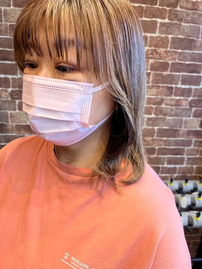 ロング カラー パーマ ヘアアレンジ メンズ キッズ ネイル アイブロウ メンズハイライト メンズパーマ ブラウンカラー ケアカラー 透明感カラー 久木原 ゆりのヘアスタイル