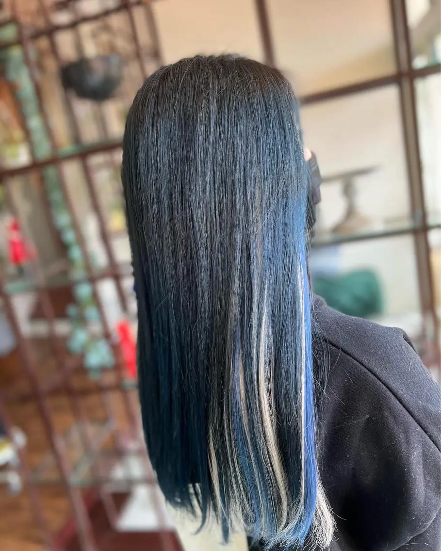 ロング カラー ヘアアレンジ ベージュカラー ブルーカラー ネイビーカラー ホワイトベージュ エクステ Style Tのヘアスタイル