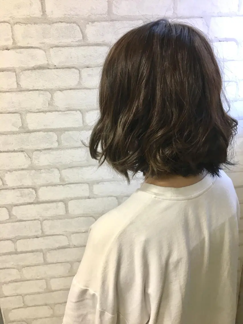ショート アッシュ アッシュグレー アッシュグレージュ 髪質改善×レイヤー 高嶋のヘアスタイル