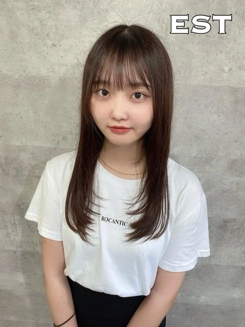 ロング ヘアアレンジ カラー シールエクステ バレイヤージュ ベージュカラー ブリーチ ケアブリーチ MORI MARIKAのヘアスタイル