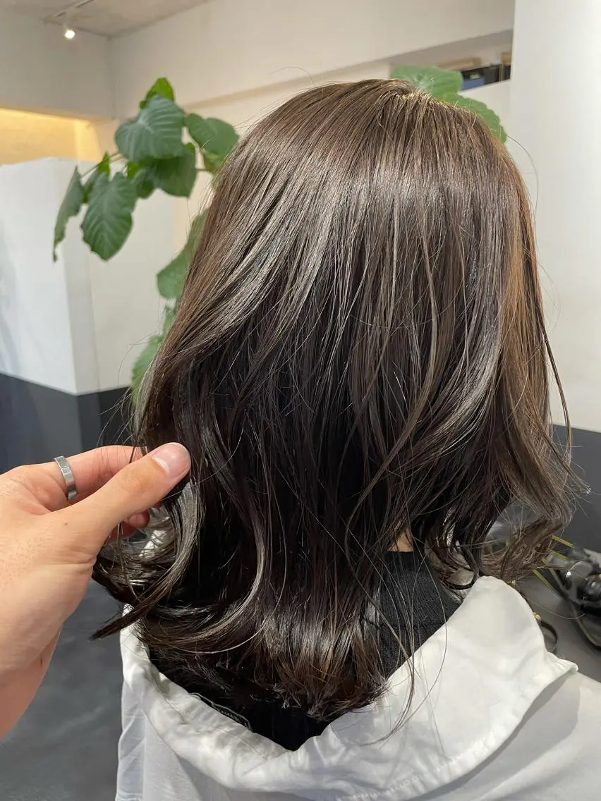 ミディアム カラー 🖤JIN🖤久留米 ハイトーン 髪質改善のヘアスタイル