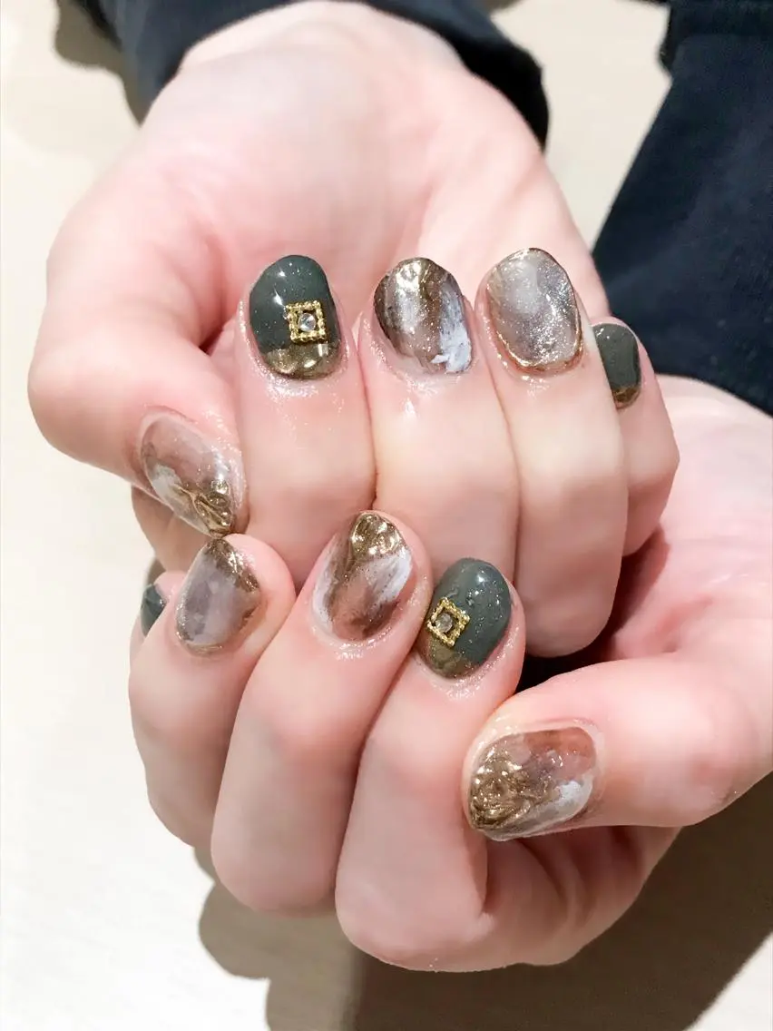ネイル マグネットネイル ストーンネイル Nyanco Nailのネイルデザイン