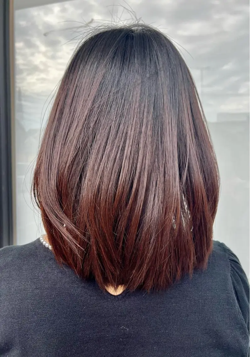 ミディアム ツヅキ マスミのヘアスタイル