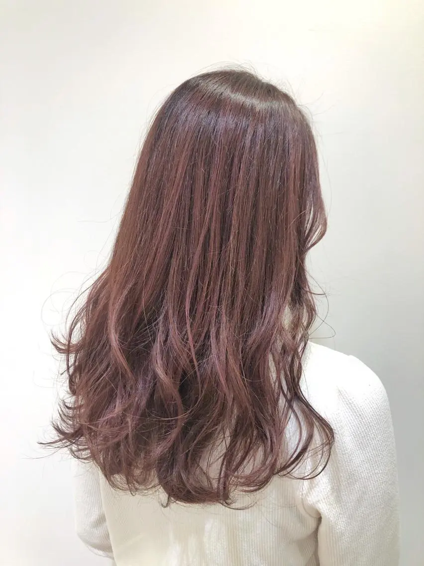 ロング カラー ハイライトカラー ピンクカラー ハイライト 大平 美沙のヘアスタイル