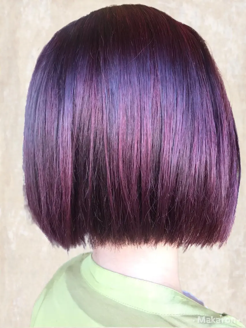 ショート カラー カシス ピンクカラー ボブ hair works raptureのヘアスタイル
