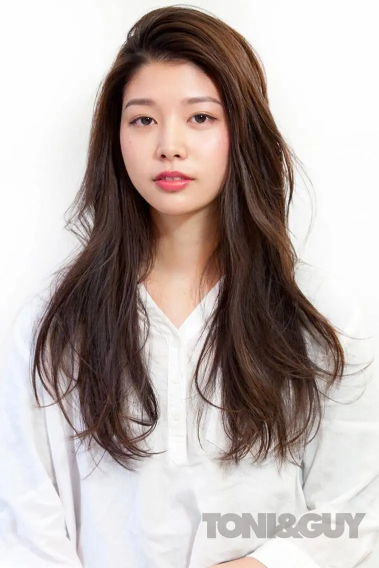 ロング パーマ レイヤーカット ロング 苅北 泰輔のヘアスタイル