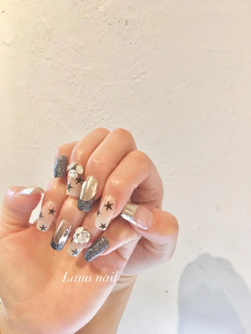 ネイル アートネイル ストーンネイル ハンドネイル Lana nailのネイルデザイン