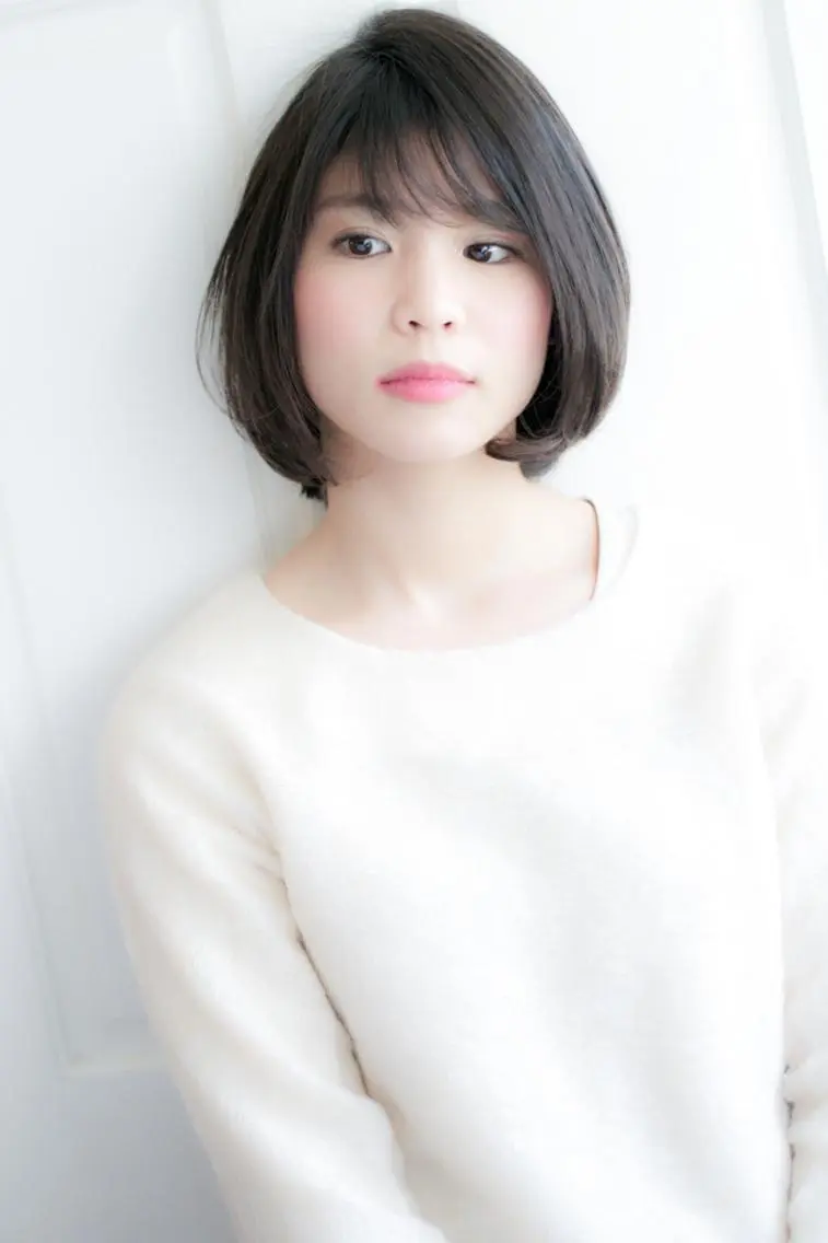 ミディアム EIGHT plum TOKIOリミテッドのヘアスタイル