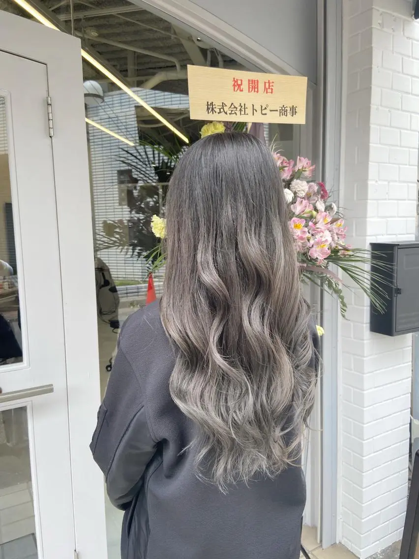 ロング 川本 あゆのヘアスタイル