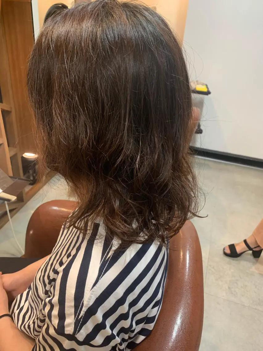 ミディアム パーマ 吉田 茉生のヘアスタイル