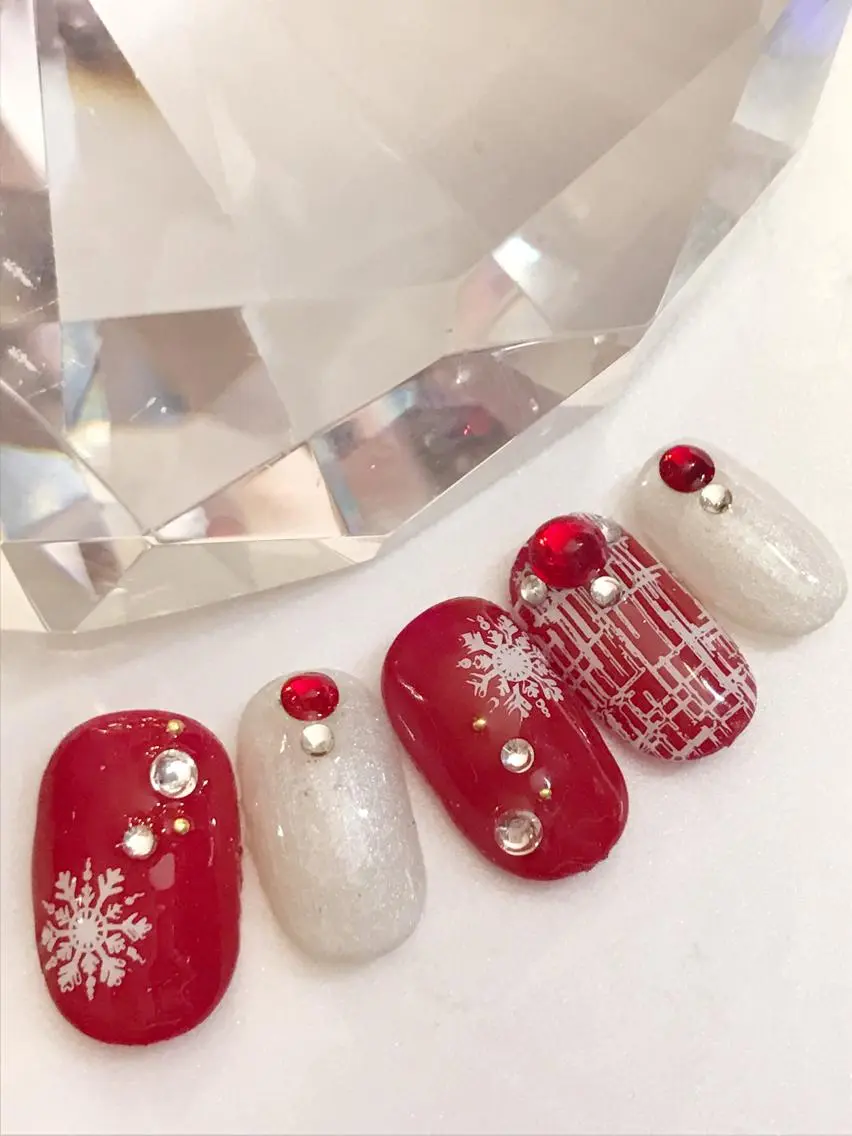 ネイル アートネイル YUN 💅のネイルデザイン