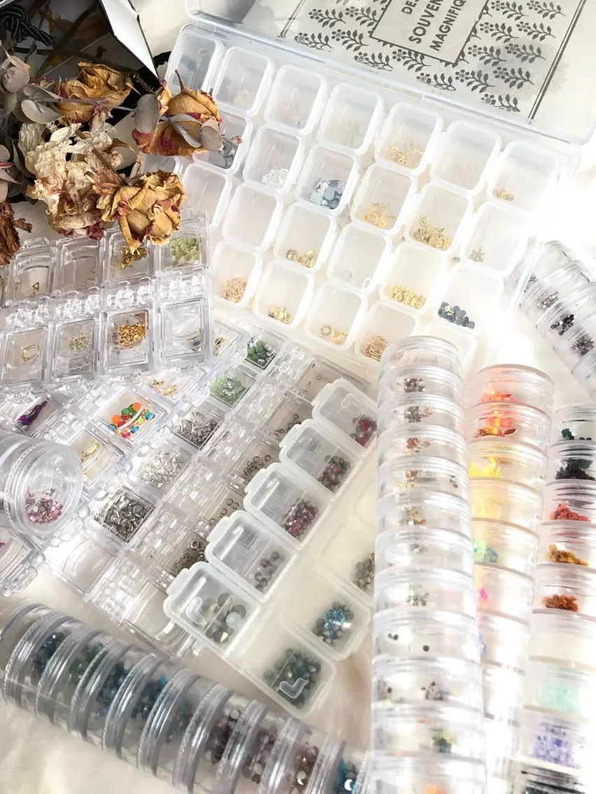 ネイル ストーンネイル miel nailのネイルデザイン
