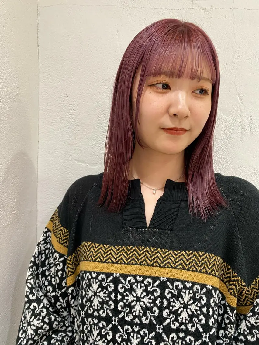 セミロング ヘアカラー 🐩透明感ミルクティ ーピンクニイナ🐩のヘアスタイル