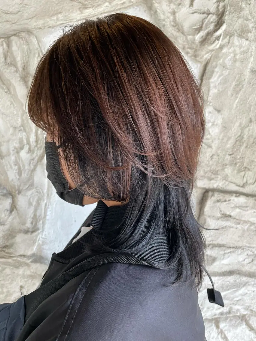 ミディアム ウルフカット ヘアカラー 末石 智のヘアスタイル