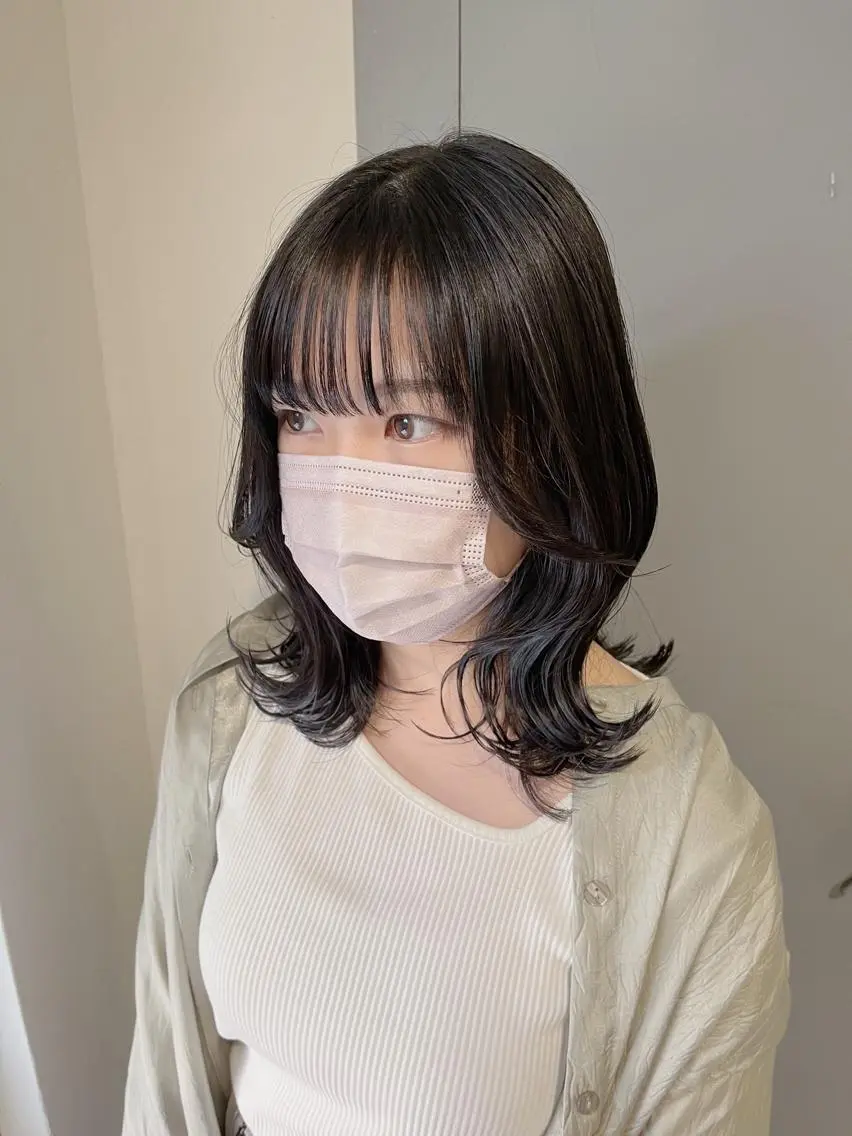 ミディアム カラー ヘアアレンジ ブラウンカラー ダークブラウン くびれヘア カット ヘアカラー トリートメント 🤍清楚系 韓国レイヤー🤍拓朗のヘアスタイル