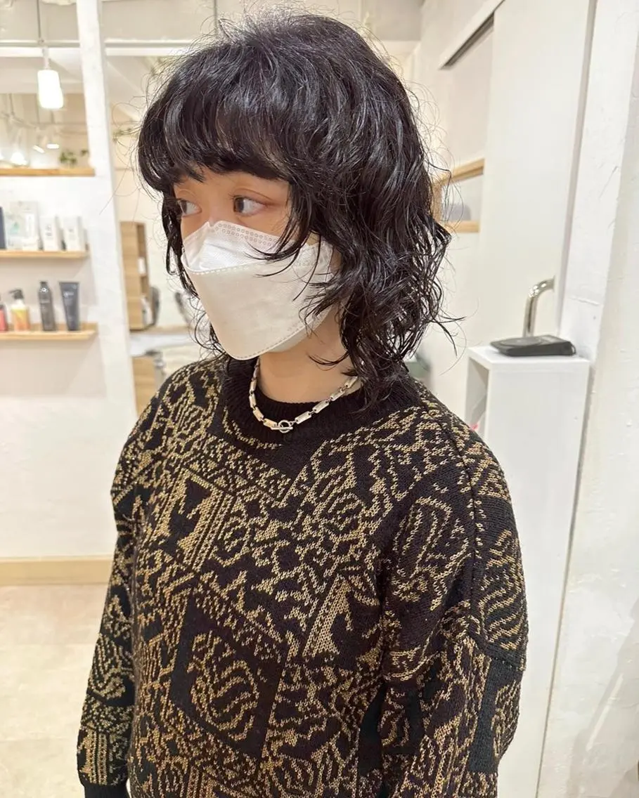 ショート カラー パーマ 切りっぱなしボブ 前下がりボブ ショートボブ 黒髪 インナーカラー 髪質改善 縮毛矯正/ レイヤー/銀座/本木のヘアスタイル