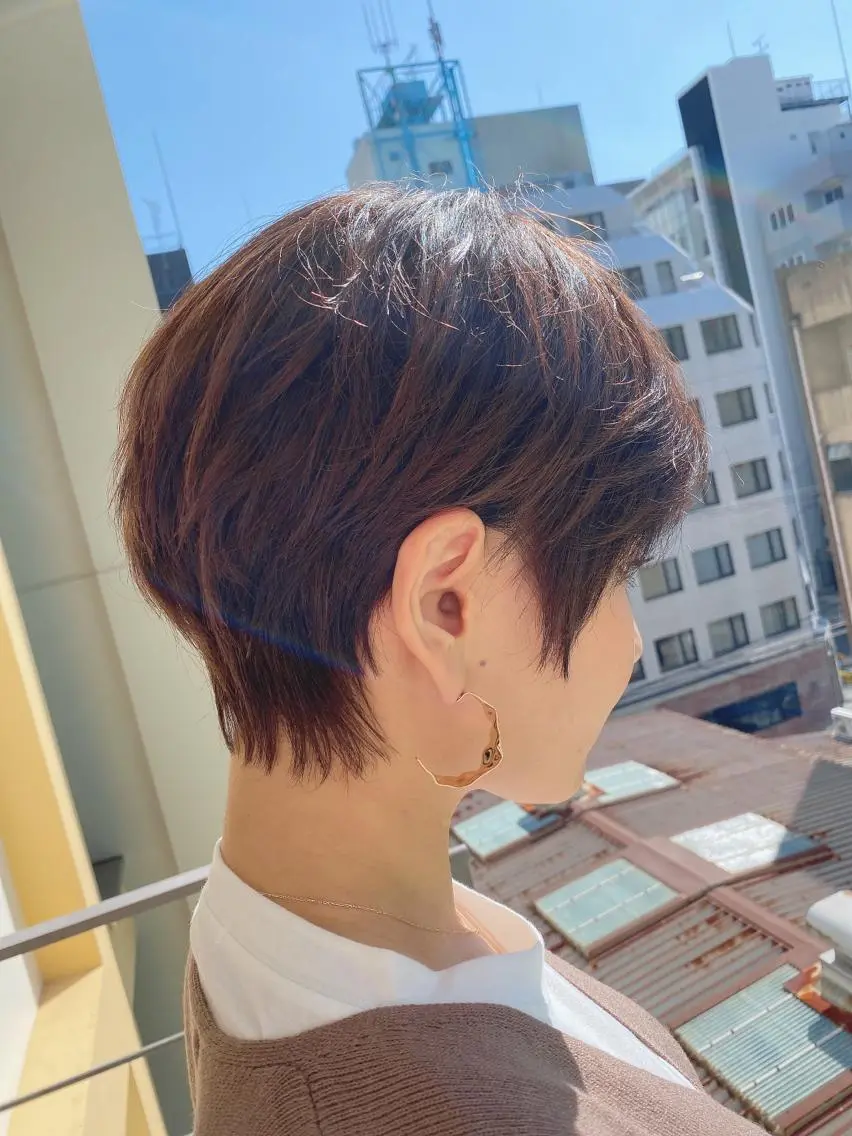 ショート カット ヘアカラー トリートメント 🌟モテ髪ショート 🌟店長　津賀涼のヘアスタイル
