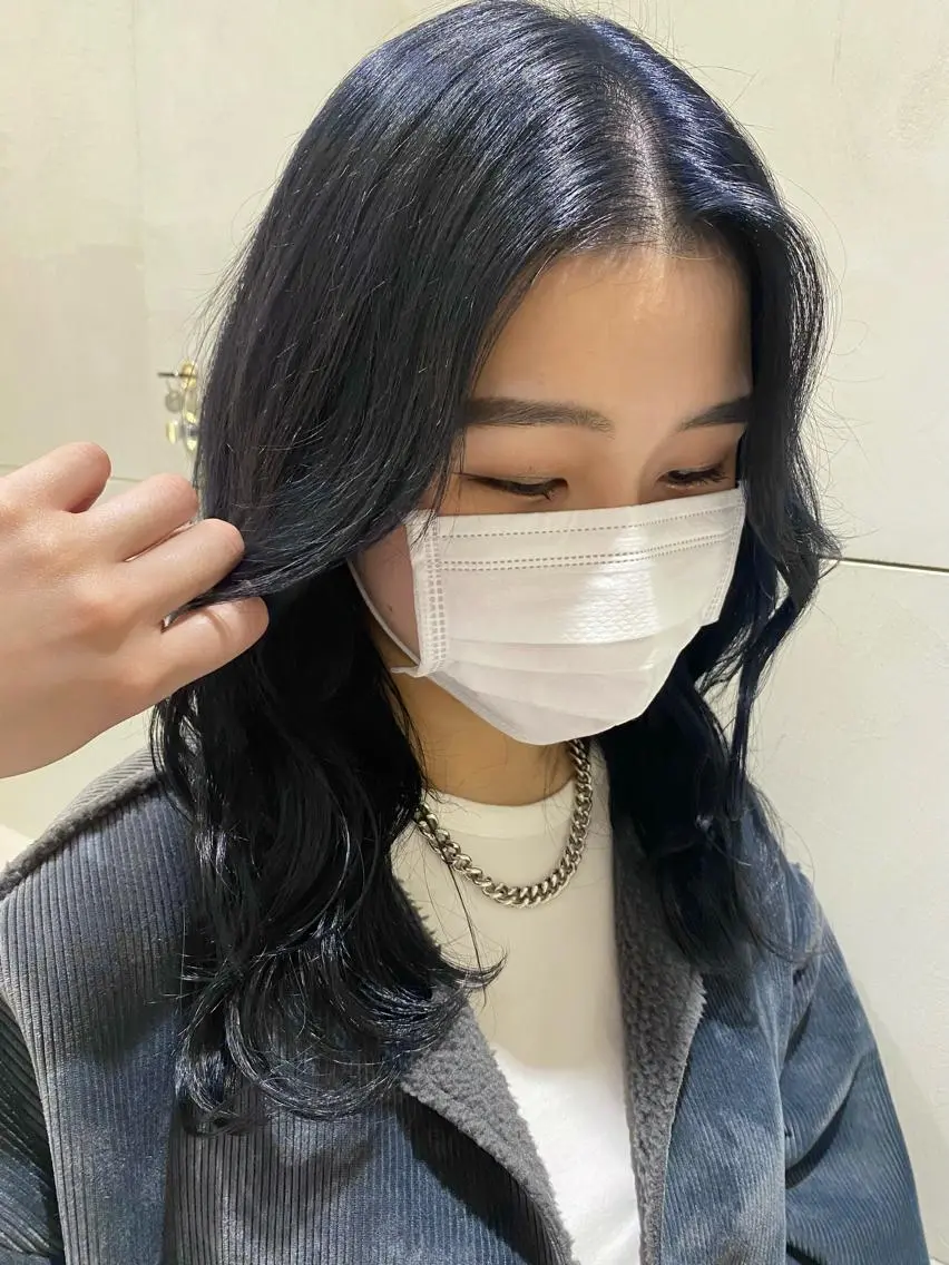 ロング カラー ブリーチ ダブルカラー ブリーチなしカラー 艶感/ナチュラル 🩵amiのヘアスタイル