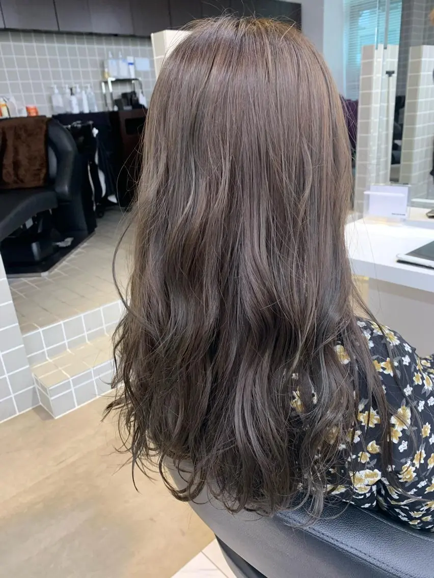 セミロング 【丁寧なカウンセリ ング】MIHOのヘアスタイル