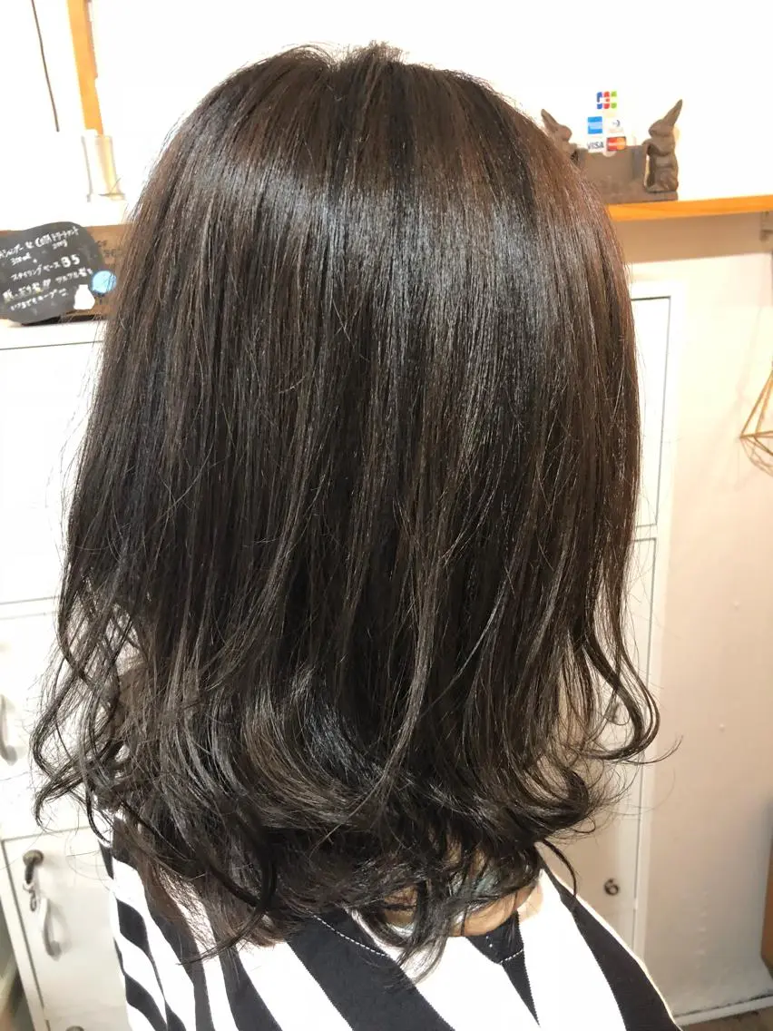 ミディアム カラー カット ヘアカラー トリートメント ささざわ あやこのヘアスタイル