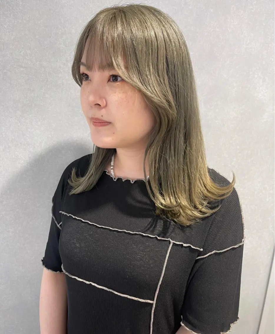 ミディアム カラー ヘアカラー 唐澤 千尋のヘアスタイル