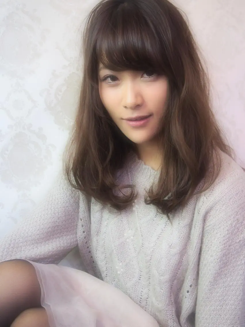 セミロング ほさか しんごのヘアスタイル