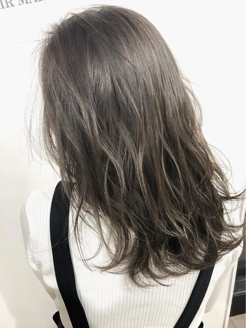 カラー ハイライトカラー 夜23時まで予約🉑 reverieあきらのヘアスタイル