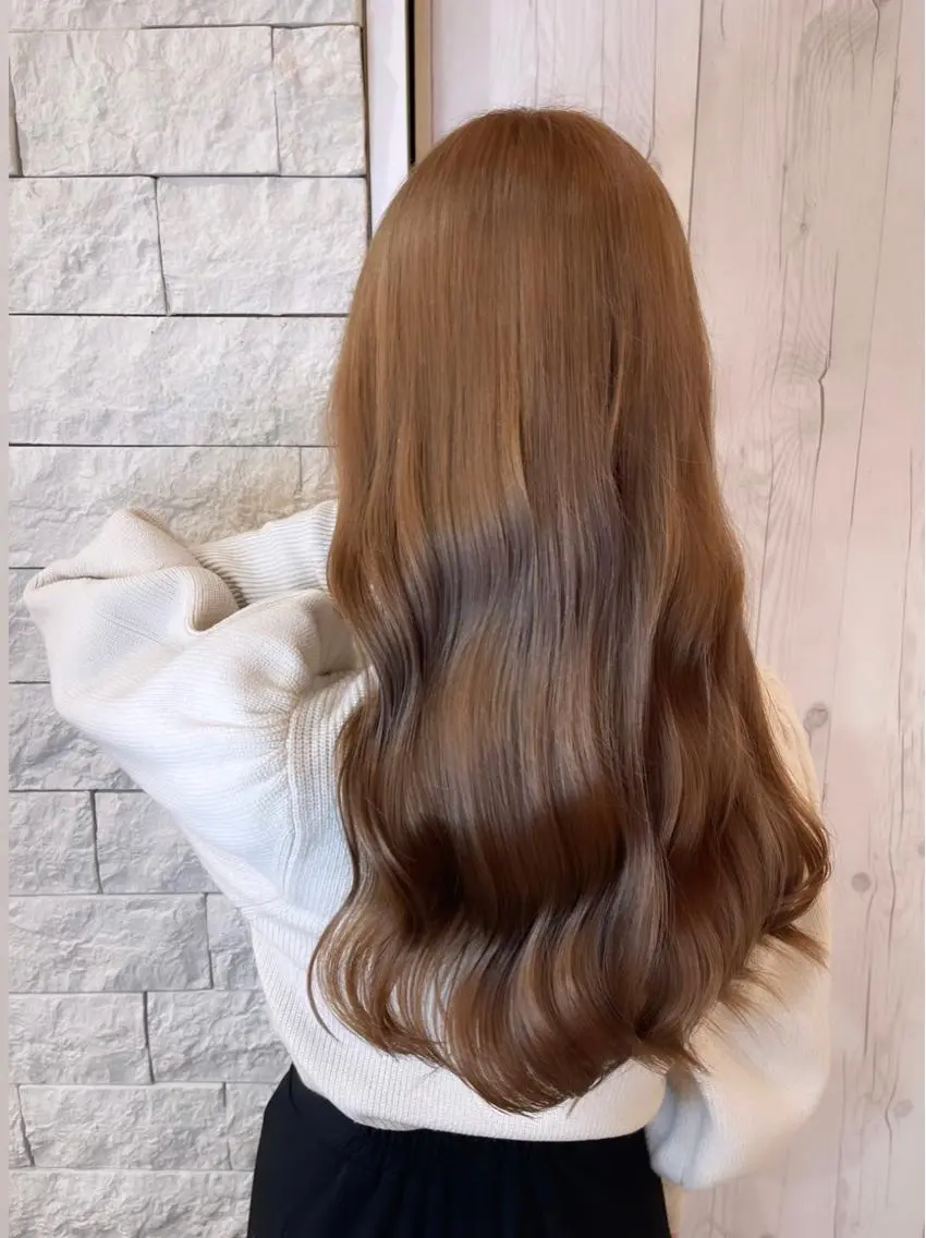カラー ベージュカラー ヘアカラー トリートメント Kazu 🌠名古屋 ハイトーン/レイヤーのヘアスタイル